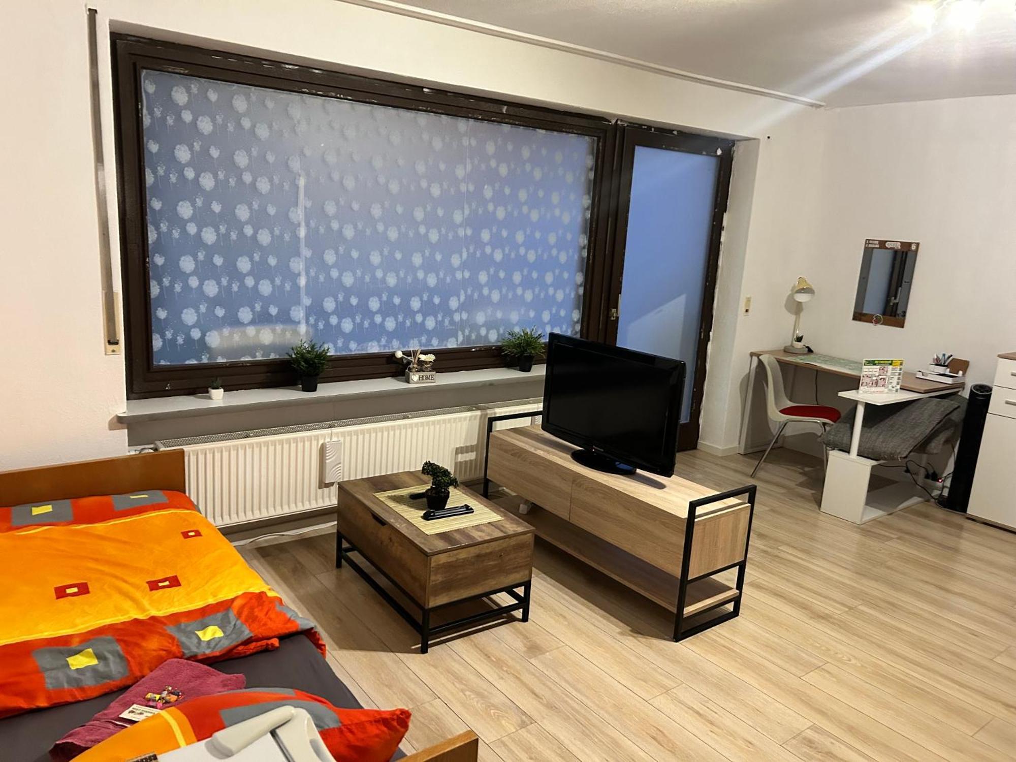 2-5 Bettzimmer Creglingen Exterior photo